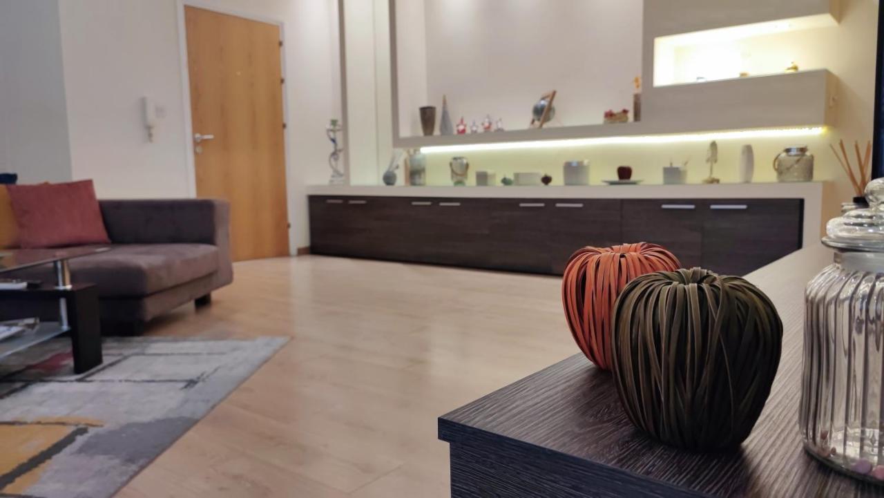 Isabella Modern flat City Center Nicosia Esterno foto
